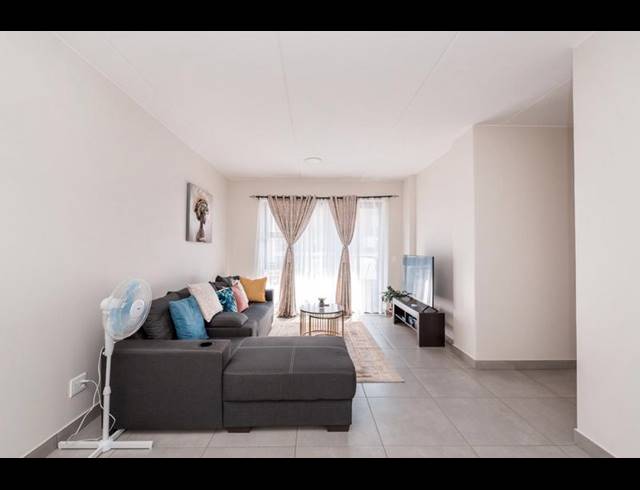 2 BEDROOM COMPLEX FOR SALE IN BEDFORD GARDENS